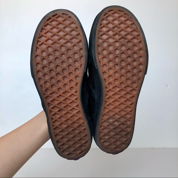 Vans Black Slip-Ons (3Y/4.5-5W) - Picture 7 of 10